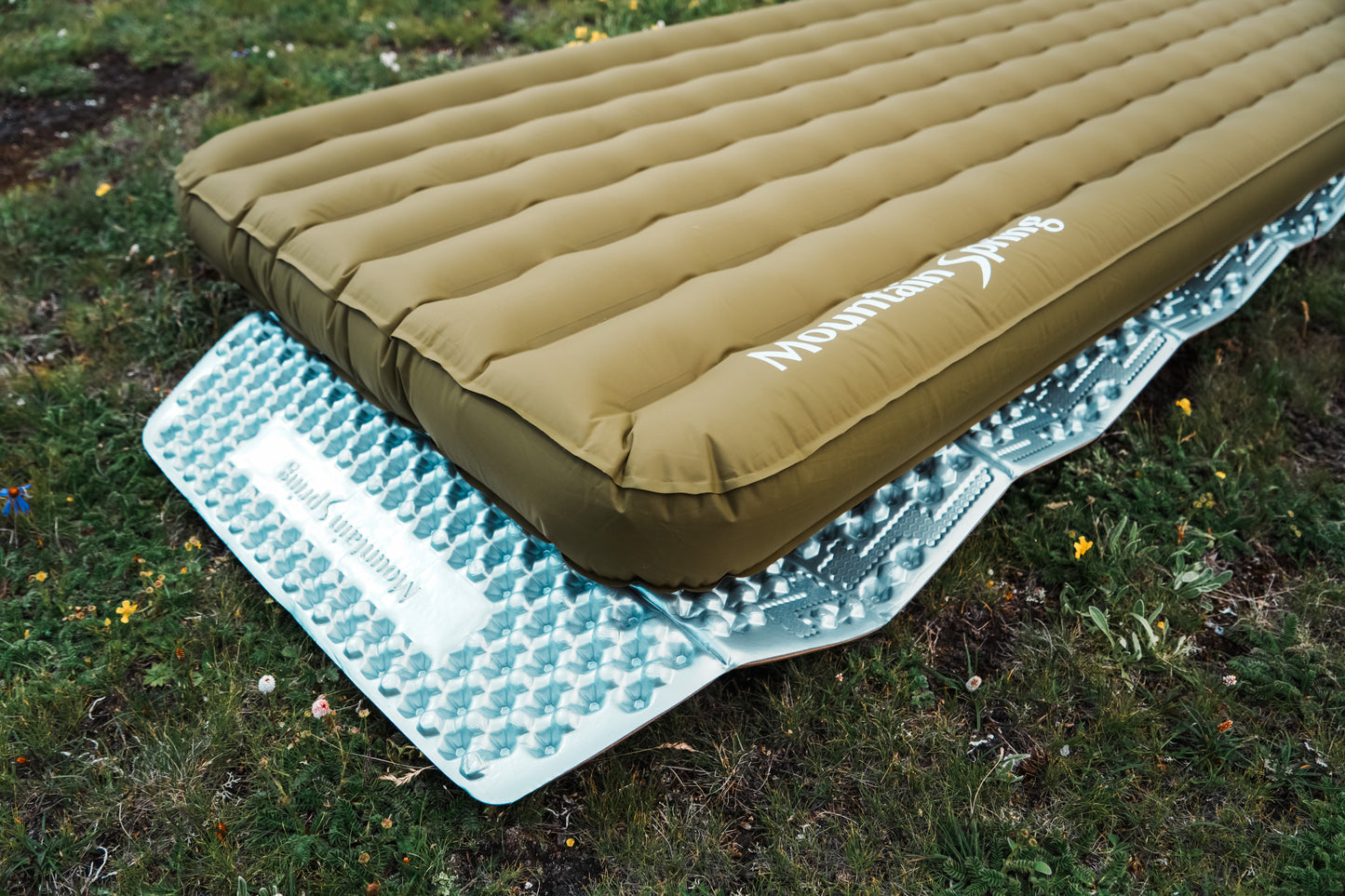 Mountain Spring R7 Max Insulated Sleeping Mat