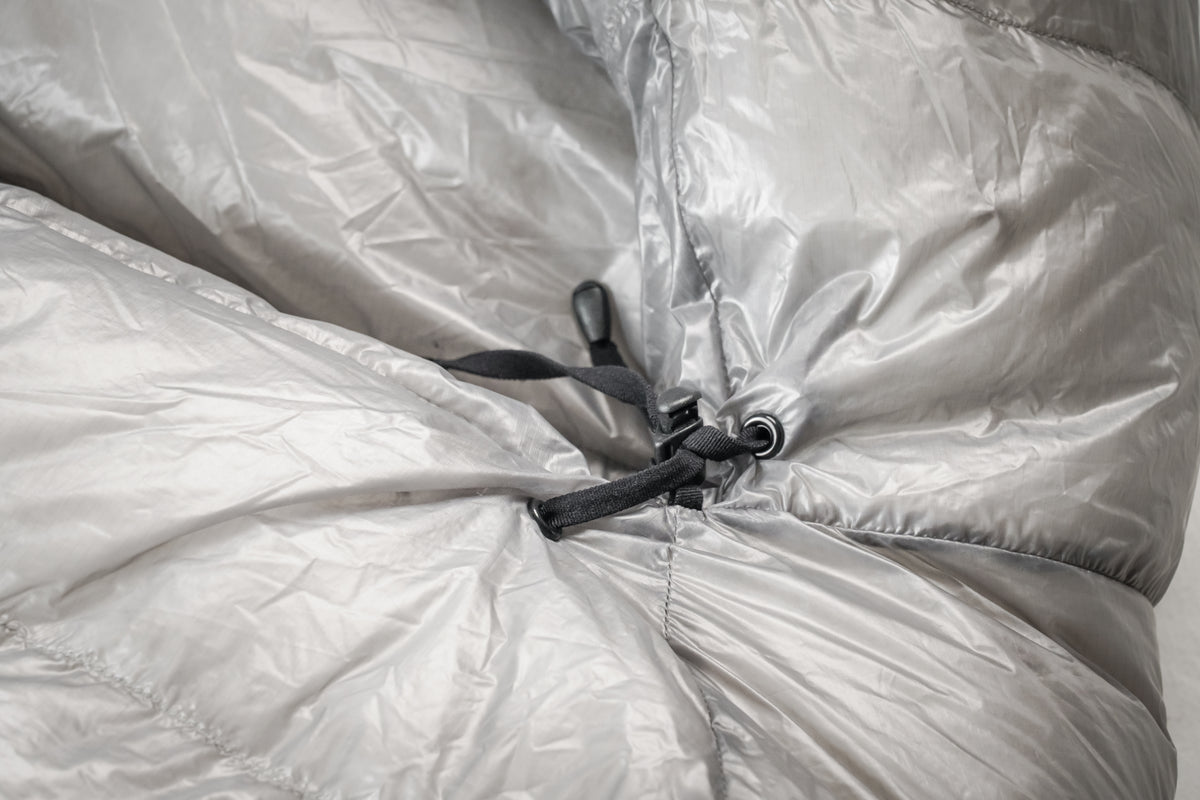 Iceflame Corelite sleeping bag – grey interior open