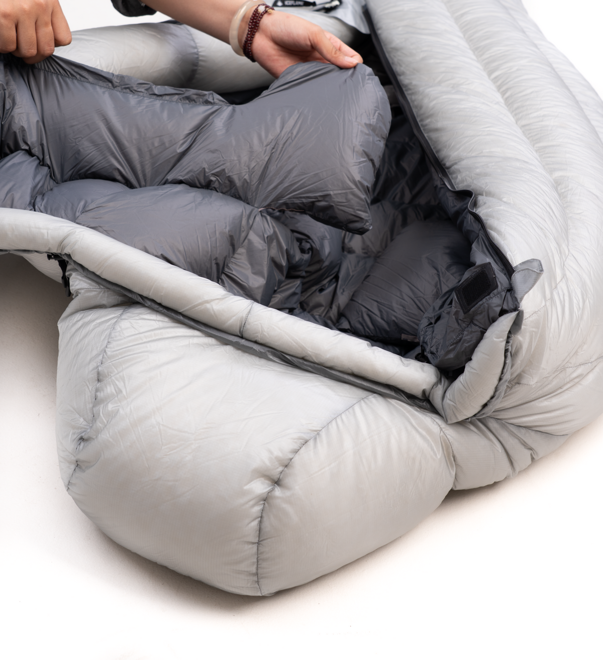 Iceflame Flame EX down sleeping bag – inner collar detail