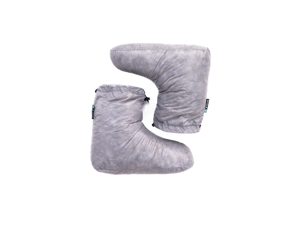 Iceflame down socks – grey pair rear view