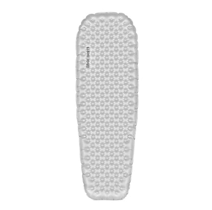 Light Tour R7.5 regular inflatable sleeping pad – white background